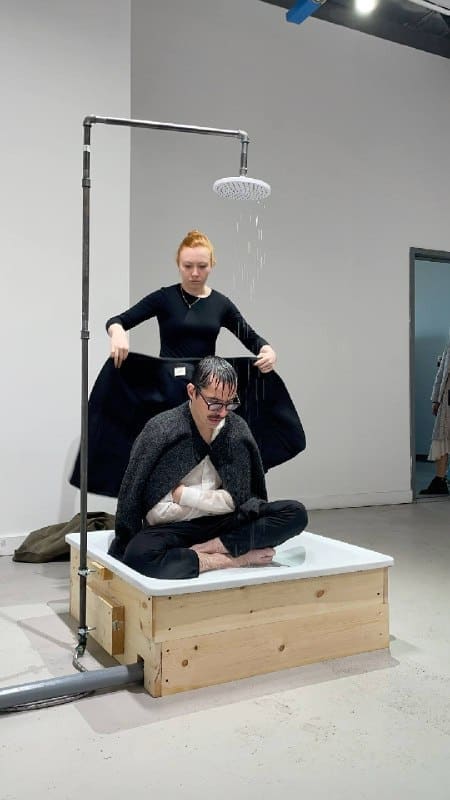Between the Drops, cold water performance, view 6
