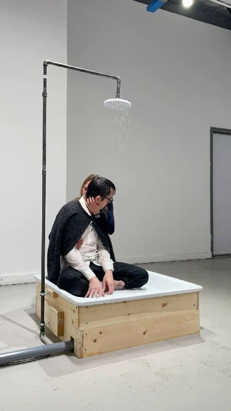 Between the Drops, cold water performance, view 8