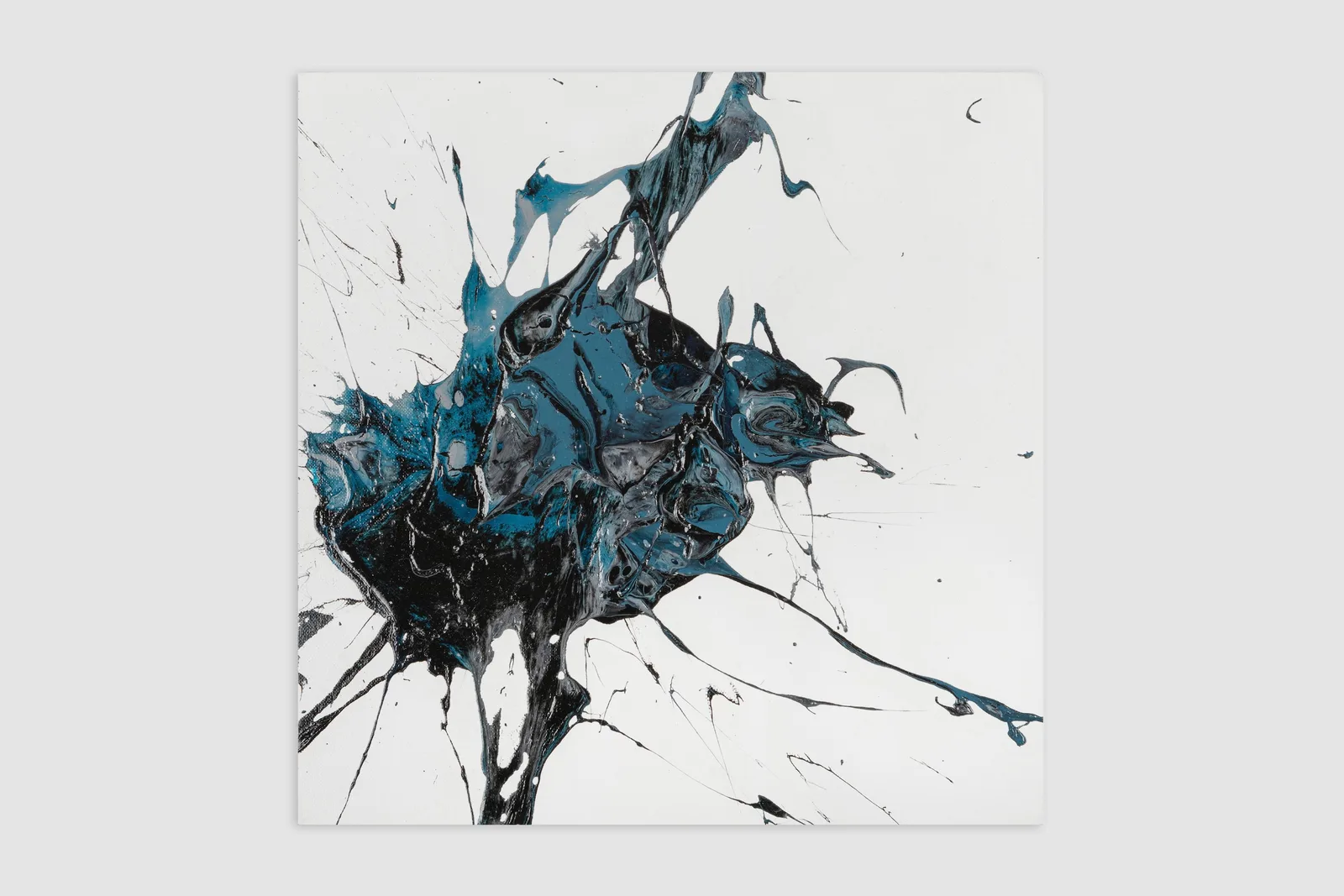 Unfreefall, polyptych of nine canvases with poured acrylic paint